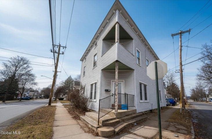 187 South Street, Glens Falls, NY, photo 2