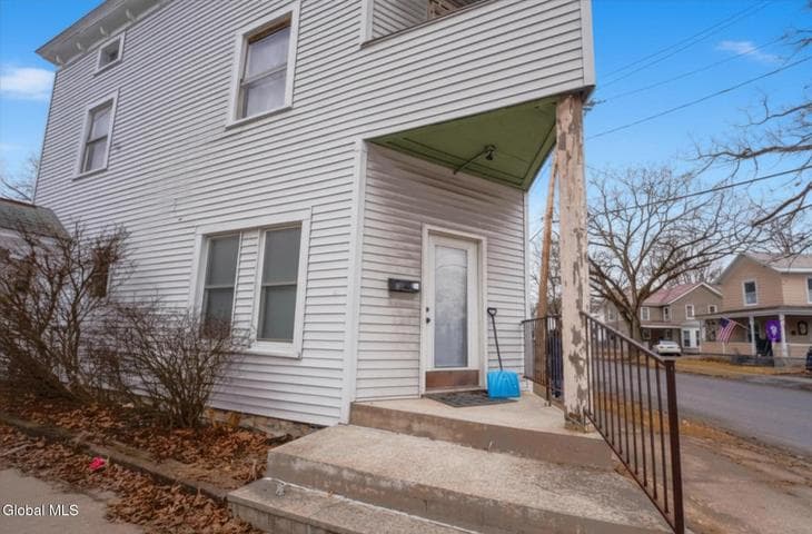 187 South Street, Glens Falls, NY, photo 3