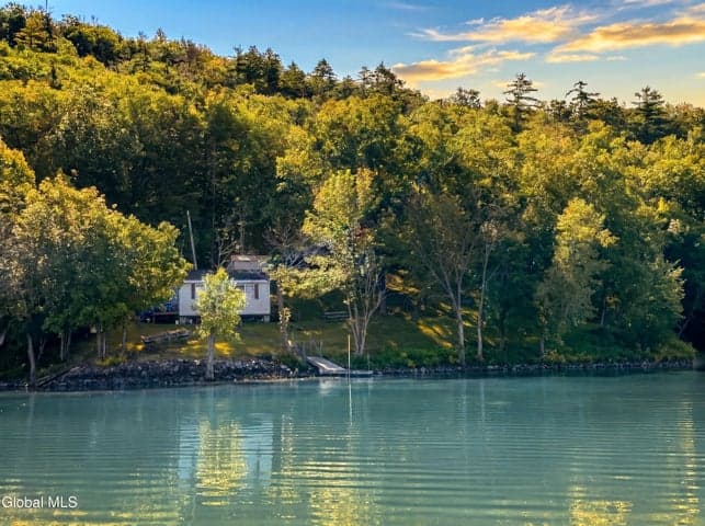 230 Death Rock Way, Whitehall, NY, photo 1