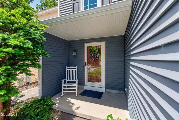 516 Elk Circle, Milton, NY, photo 2