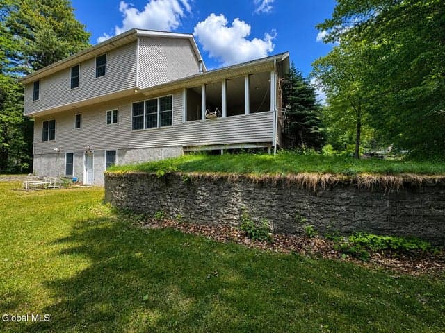 3 Hillcrest Lane, Wilton, NY, photo 5