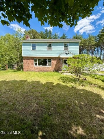 25 Merritt Road, Queensbury, NY, photo 1