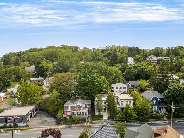 16 Worth Avenue, Hudson, NY, photo 4