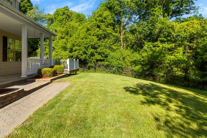 206 N Lake Avenue, Brunswick, NY, photo 3