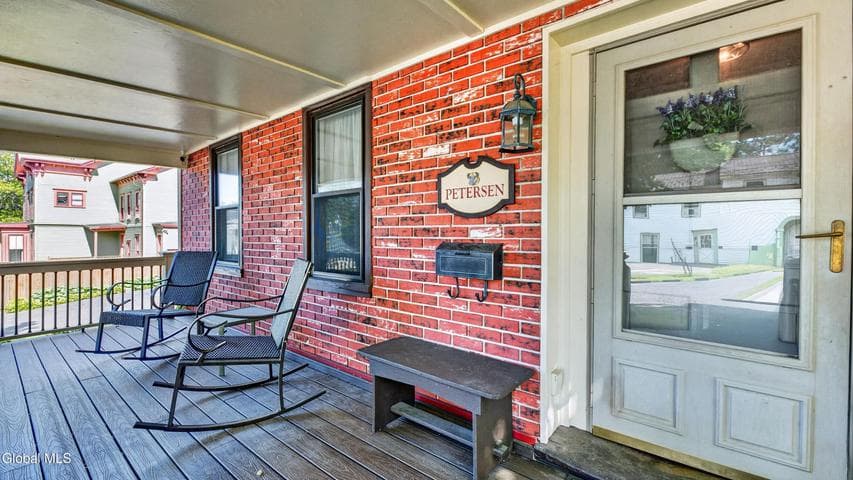 19 W Montgomery Street, Johnstown, NY, photo 5