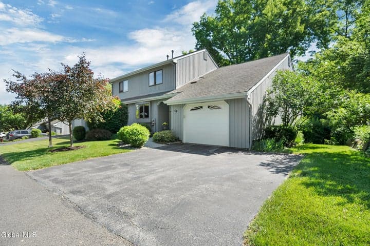 58 The Hills, Esopus, NY, photo 1