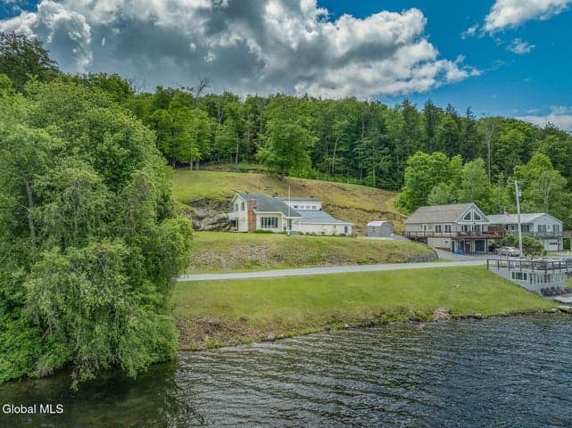 210 E Lake Road, Greenwich, NY, photo 2