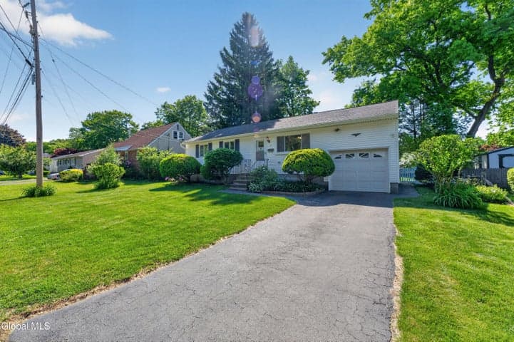 57 Fuller Terrace, Colonie, NY, photo 3