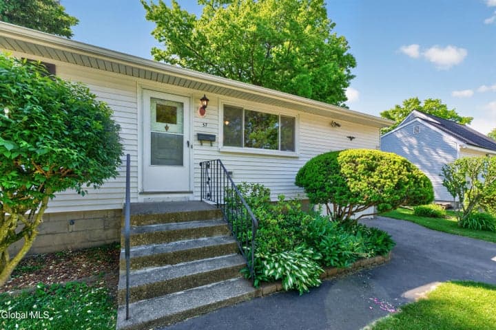 57 Fuller Terrace, Colonie, NY, photo 4