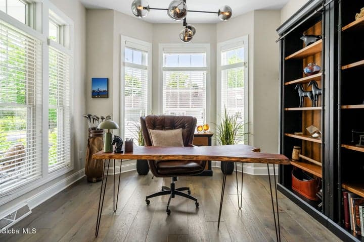 199 Clinton Street, Saratoga Springs, NY, photo 5
