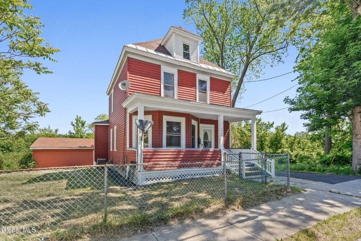 1047 Bridge Street, Schenectady, NY, photo 2