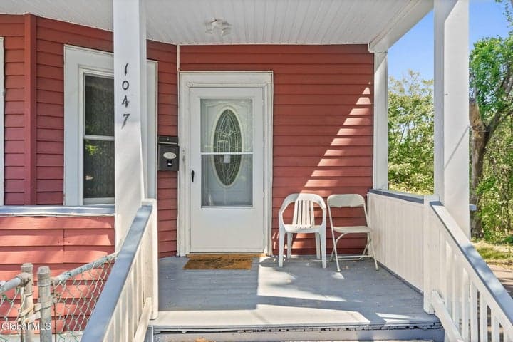 1047 Bridge Street, Schenectady, NY, photo 4