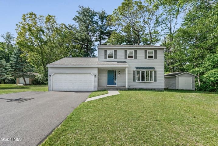 21 Bellwood Lane, Schodack, NY, photo 2