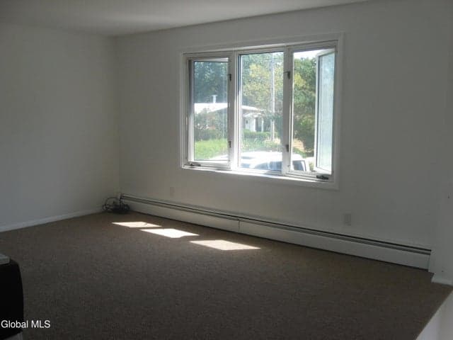 25 Abbott Drive, Poestenkill, NY, photo 5