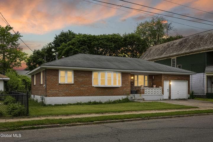 1253 Van Cortland Street, Schenectady, NY