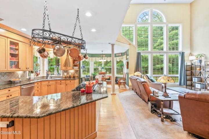 31 Briarhurst Drive, Moreau, NY, photo 4