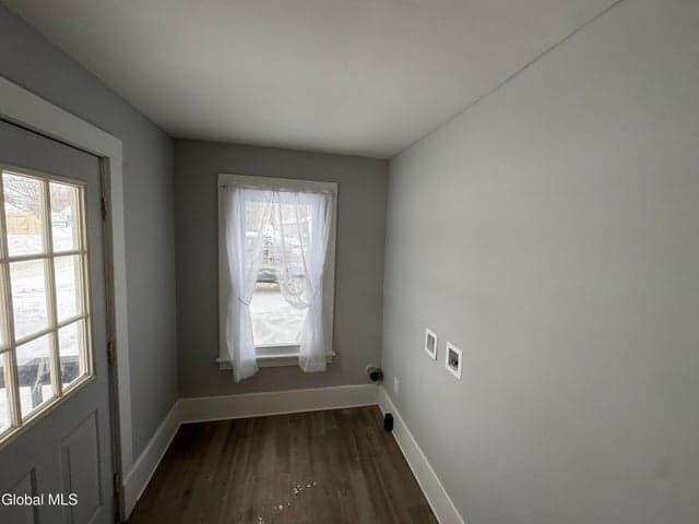 108 Old Peck Hill Road, Gloversville, NY, photo 3