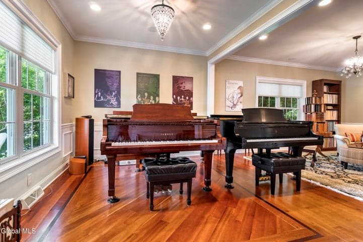 15 Wildwood Drive, Colonie, NY, photo 4