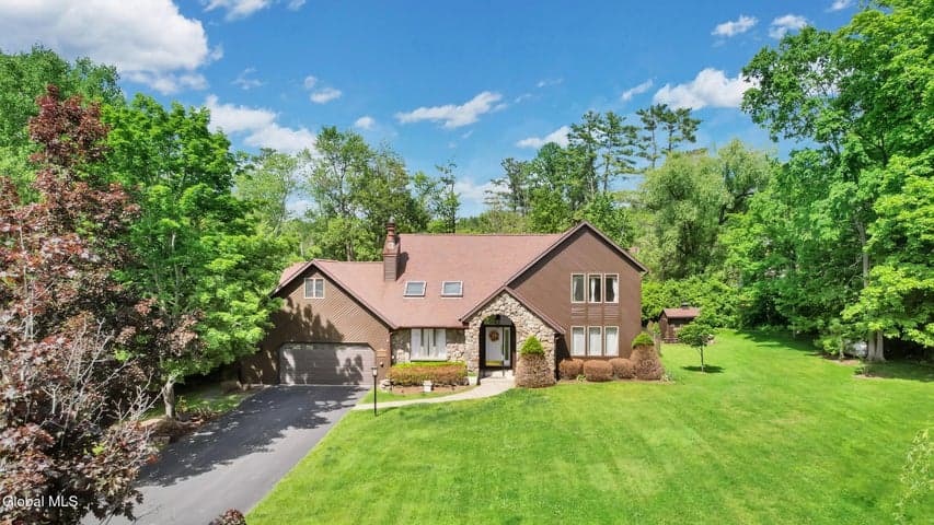 3 Hickory Lane, Sand Lake, NY, photo 1