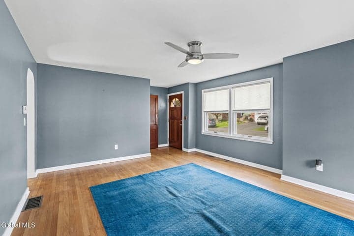 115 Lindbergh Avenue, Rensselaer, NY, photo 3