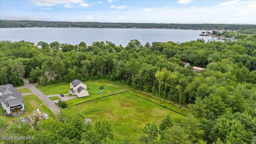24 Locust Road, Malta, NY, photo 4