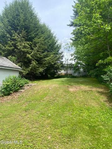 36 Wooster Street, Gloversville, NY, photo 3