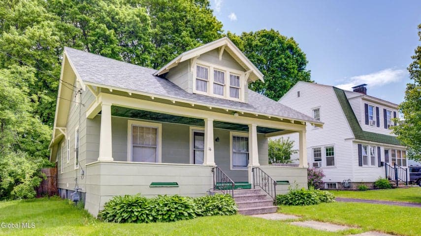 16 N Hollywood Avenue, Gloversville, NY, photo 3