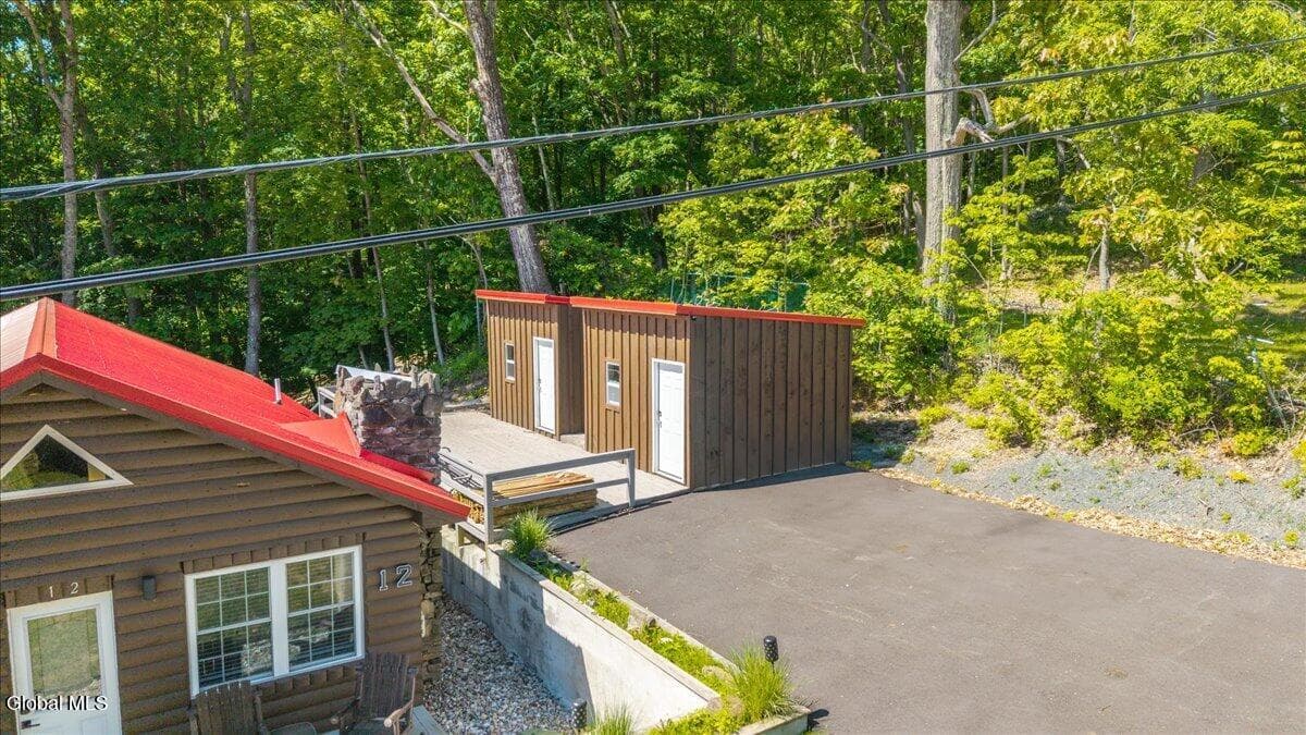 12 Whitney Drive, Nassau, NY, photo 3