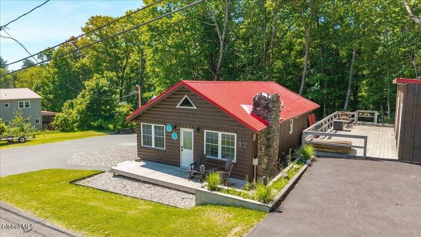12 Whitney Drive, Nassau, NY, photo 4