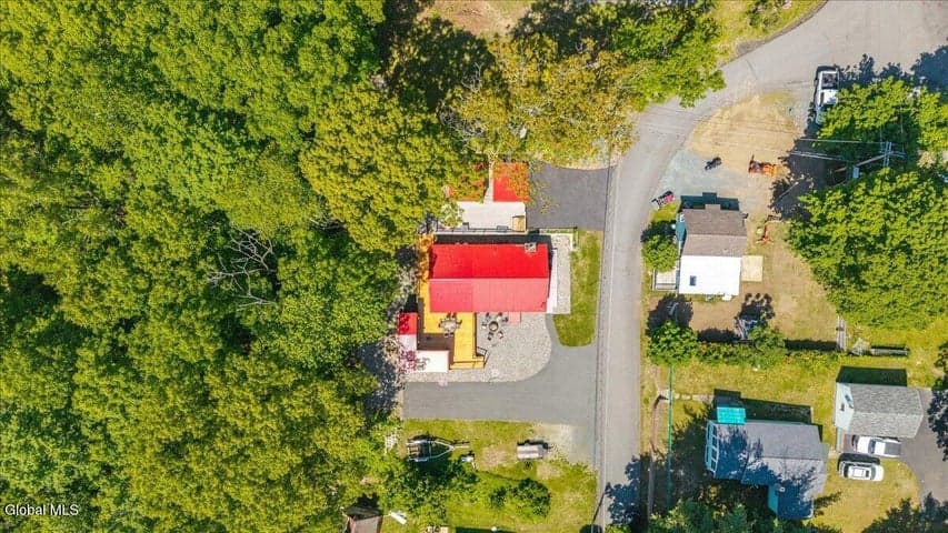 12 Whitney Drive, Nassau, NY, photo 5