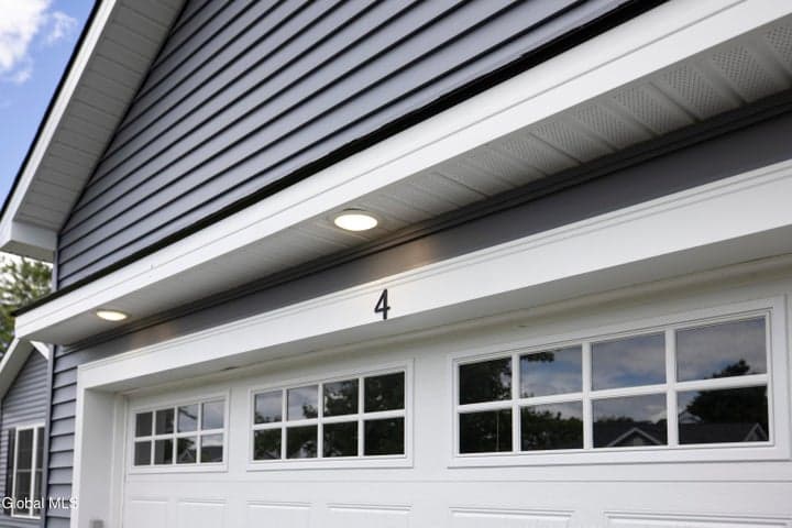 4 Alexander Way, Hudson Falls, NY, photo 5