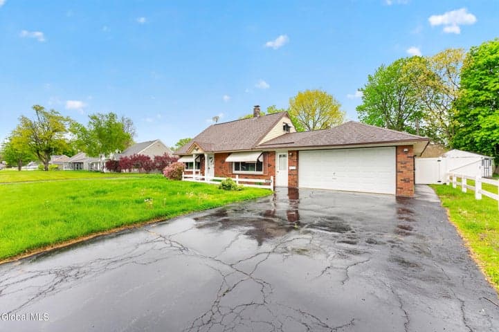 1120 Outer Drive, Schenectady, NY, photo 1