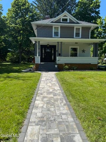 18 Herber Avenue, Bethlehem, NY, photo 3