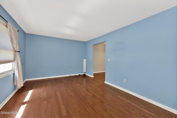 11 Plum Poppy S, Malta, NY, photo 4