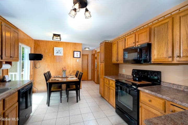 2368 Pine Avenue, Schenectady, NY, photo 4