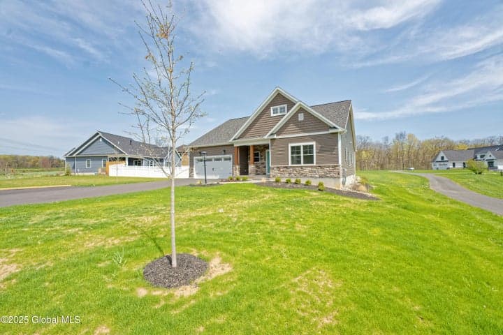 2802 Phillips Road, East Greenbush, NY, photo 3