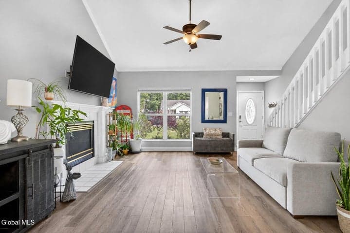 76 Skylark Drive, Milton, NY, photo 4