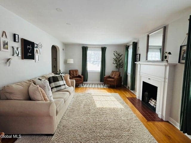 2317 Barcelona Road, Niskayuna, NY, photo 3