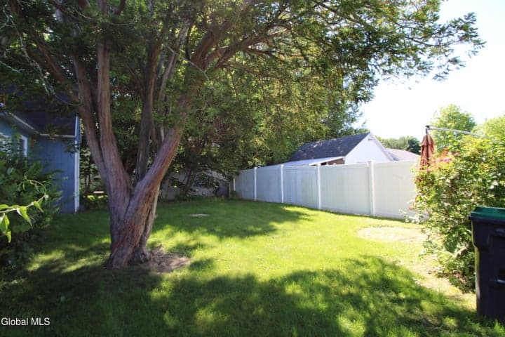 5 Hudson Street, Castleton-on-Hudson, NY, photo 3