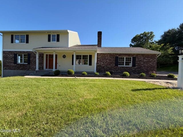 16 Park Drive, Menands, NY, photo 3