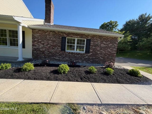 16 Park Drive, Menands, NY, photo 4