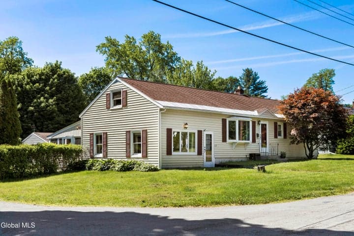 14 Concord Street, Scotia, NY, photo 3