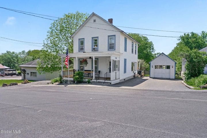 106 Cumpston Street, Esperance, NY, photo 2