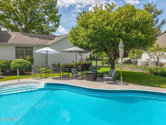 819 Via Marchella, Guilderland, NY, photo 5