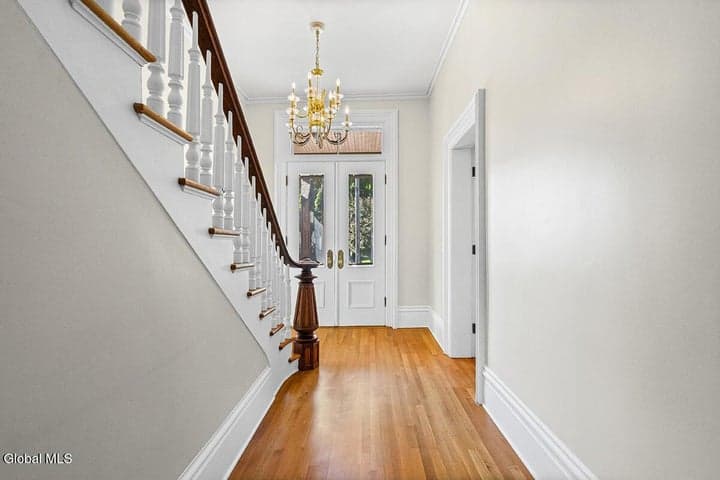12 Collins Avenue, Troy, NY, photo 3