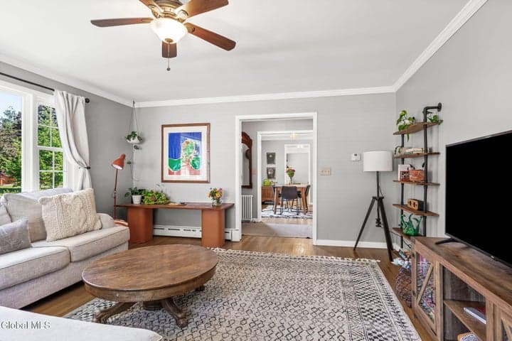 6 Foxhall Drive, Saratoga Springs, NY, photo 5