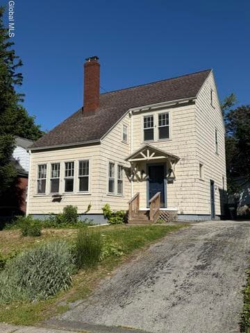 66 Oakwood Street, Albany, NY
