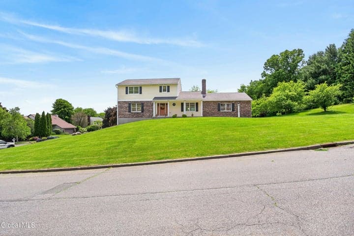 16 Park Drive, Menands, NY, photo 2