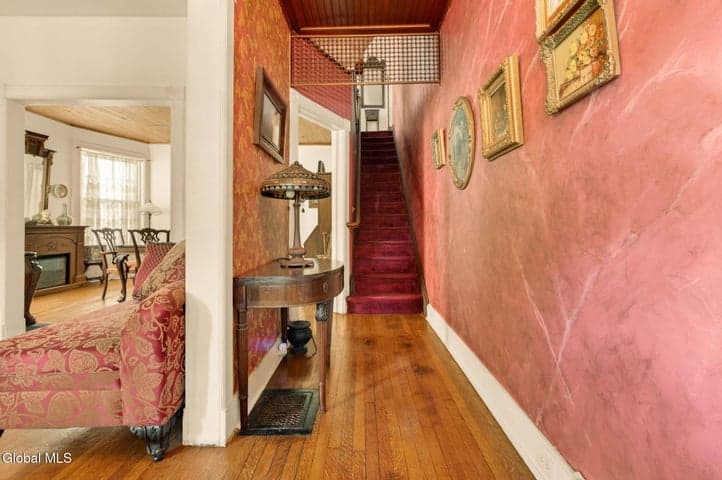 5 N Main Avenue, Albany, NY, photo 3