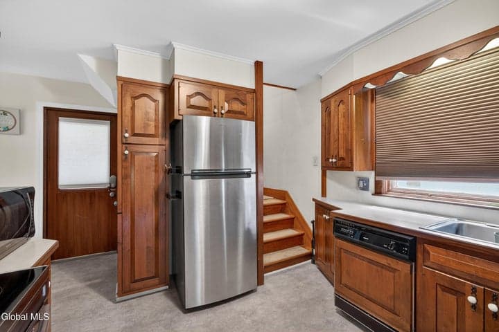 1463 Dalton Drive, Schenectady, NY, photo 3